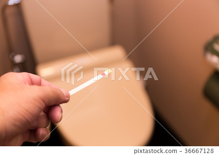 尿檢自我檢查 36667128