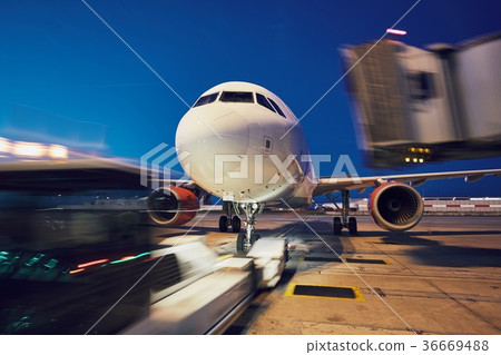 Push back of the airplane Push back of the airplane 36669488