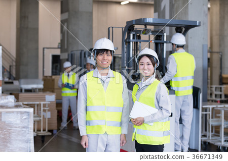 Factory, Logistics, Warehouse, Staff 36671349