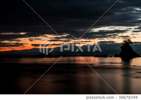Ameyu海岸的晨光 36678349