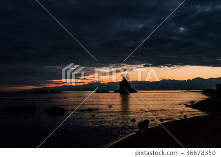 Ameyu海岸的晨光 36678350