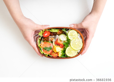 Lunch box making 36681936