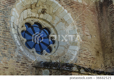 Church window in the port of Auvillar 36682525