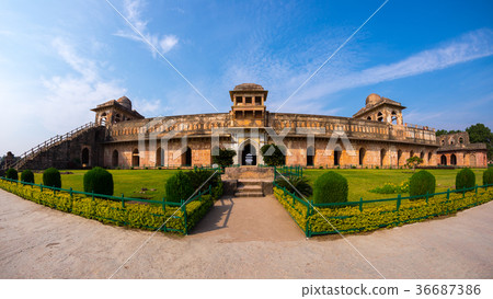 Mandu India, afghan ruins of islam kingdom Mandu India, afghan ruins of islam kingdom 36687386