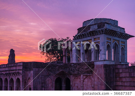 Mandu India, afghan ruins of islam kingdom 36687387