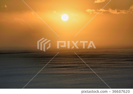 Winter sunset Winter sunset 36687620