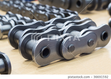 The industrial chains for machine The industrial chains for machine 36691592