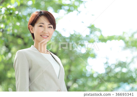 Business woman Business woman 36693341
