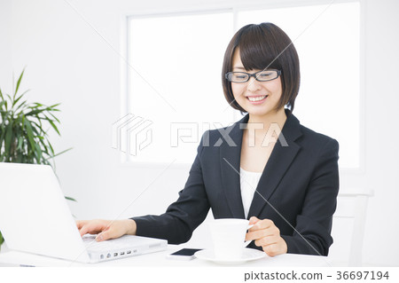 Business woman office young woman 36697194
