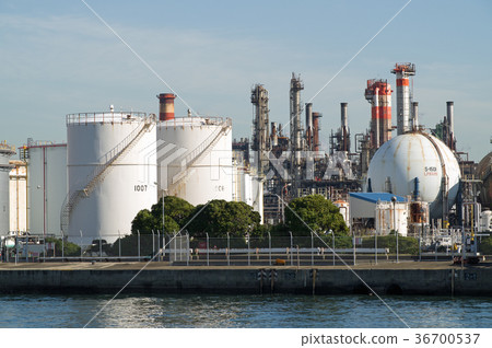 Oil complex facility Oil complex facility 36700537