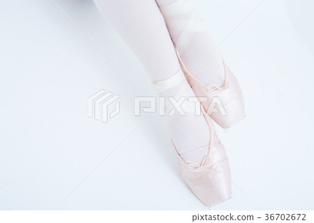 芭蕾舞女演員鞋 芭蕾舞女演員鞋 36702672