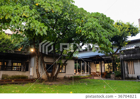 Huashan, Taiwan, park, storefront 36704821