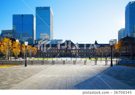 Scenery of the station after completion of Tokyo Station Marunouchi station square maintenance Scenery of the station after completion of Tokyo Station Marunouchi station square maintenance 36708345