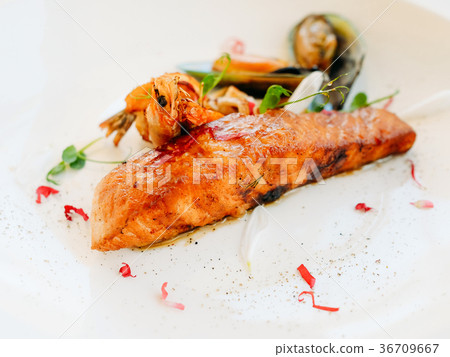 seafood breakfast restaurant recipe 36709667