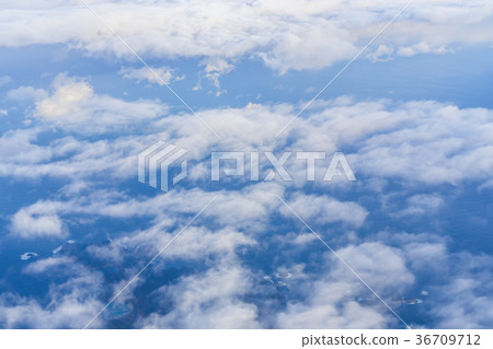 雲層上方的景觀機上攝影(日本以上) 雲層上方的景觀機上攝影(日本以上) 36709712