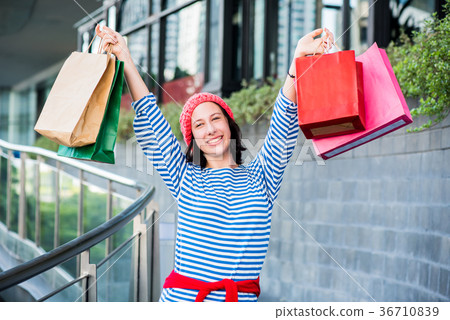 Shopping gift and present on Boxing day for Xmas 36710839