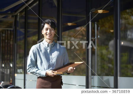 服務員,咖啡師,專業 服務員,咖啡師,專業 36710859