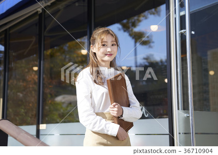 Waitress, professional Waitress, professional 36710904