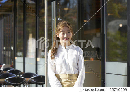 女服務員,專業 女服務員,專業 36710909