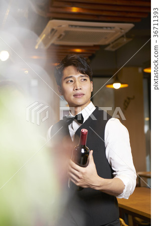 Waiter, sommelier, professional Waiter, sommelier, professional 36711393