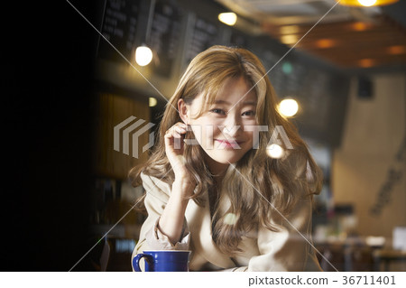 Young woman, Korean, Cafe Young woman, Korean, Cafe 36711401