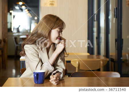 Young woman, Korean, Cafe Young woman, Korean, Cafe 36711540