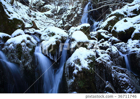 Winter clothing waterfall Winter clothing waterfall 36711746