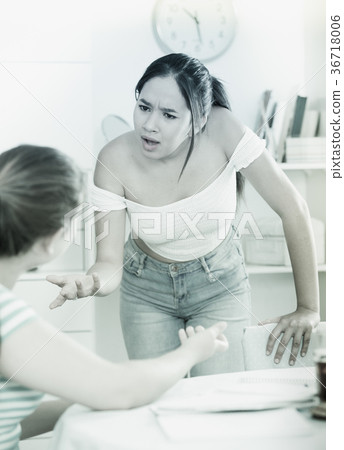 Quarrel between two teens girls 36718006
