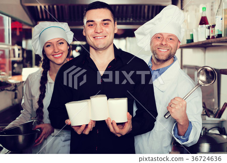 Purchasing fast food at cafe 36724636