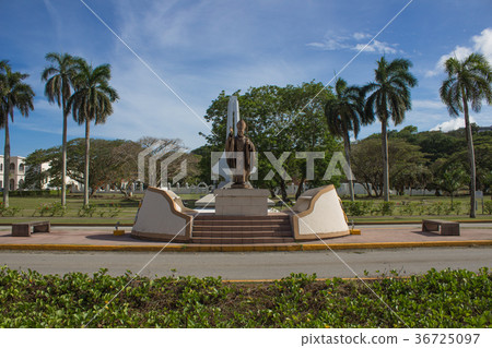 關島地標, Joannes Paulus PP II 神壇 36725097