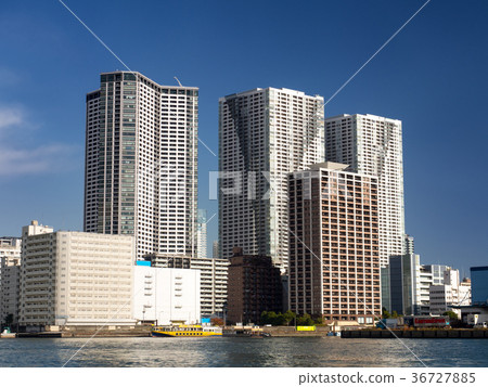 塔樓公寓位於海濱地區 塔樓公寓位於海濱地區 36727885