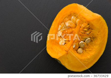 Cut pumpkin 36733429