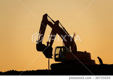 A worker A worker 36733850