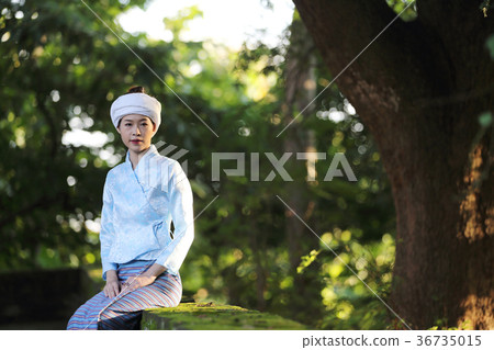 Portrait of thai young woman with thai dress Portrait of thai young woman with thai dress 36735015