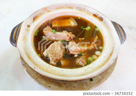 肉骨茶 36738352