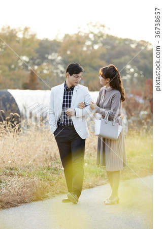 Couple, husband, wife, date 36738657