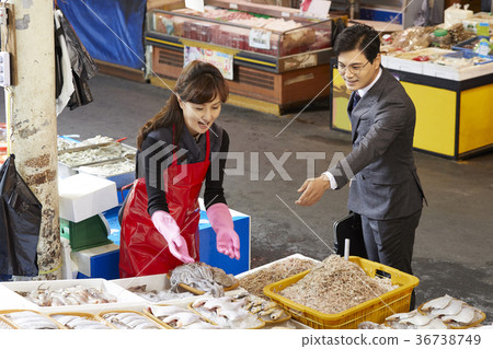 Businessmen, Market, Shopping 36738749