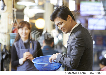 Businessmen, Market, Shopping 36738876