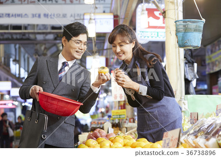 Businessmen, Market, Shopping 36738896