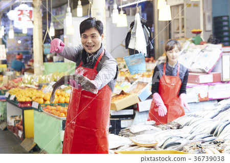 中年，商人，傳統市場 36739038