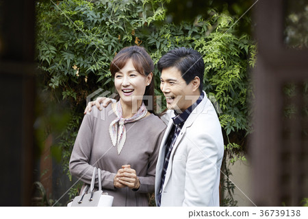 夫妻,丈夫,妻子,約會 夫妻,丈夫,妻子,約會 36739138