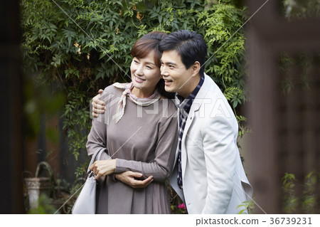 夫妻,丈夫,妻子,約會 夫妻,丈夫,妻子,約會 36739231