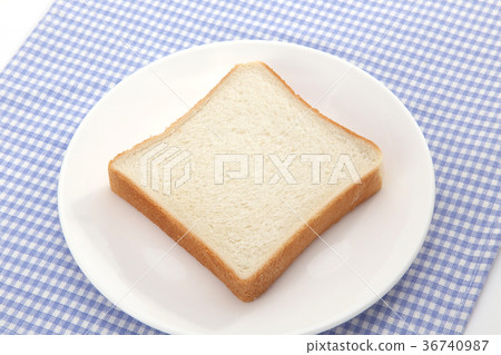 Toast Toast 36740987