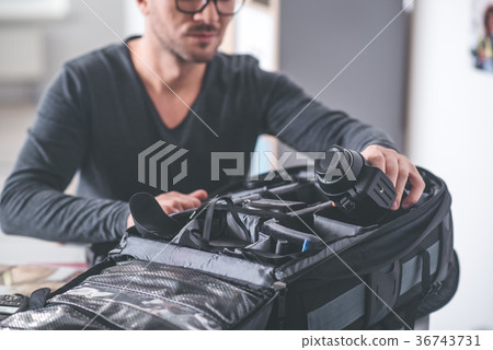 Man arm laying appliance in case Man arm laying appliance in case 36743731