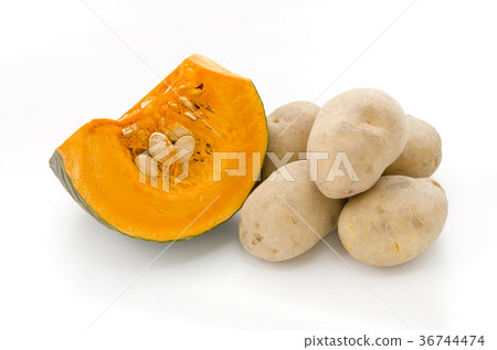 Vegetables (cut pumpkin, potato) 36744474