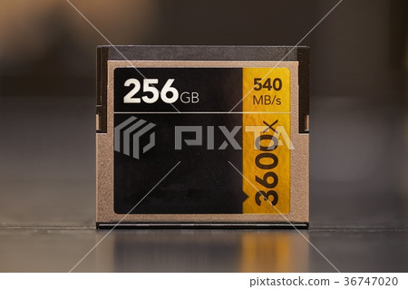 Cfast memory card 36747020