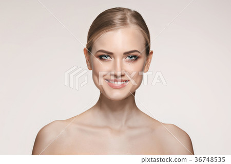 Beautiful Girl face. Perfect skin 36748535