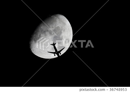 Airliner crossing the moon Airliner crossing the moon 36748953