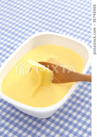 Margarine 36748988