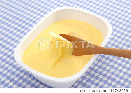 人造奶油 人造奶油 36748989